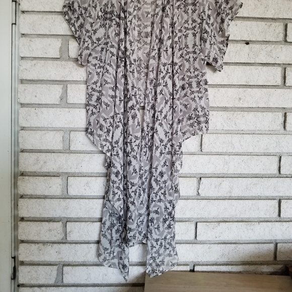 hinge silk blouse XS used - Picture 7 of 7